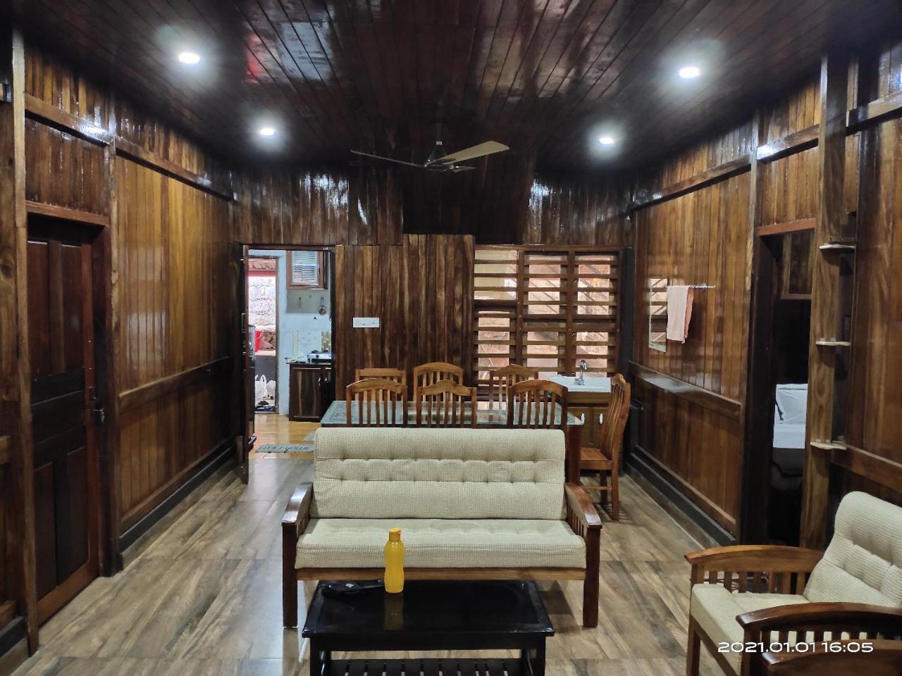 Jackroot Heritage Athirappilly Apartment Kallana ภายนอก รูปภาพ